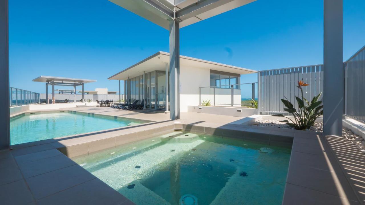 White Shells Luxury Aparthotel